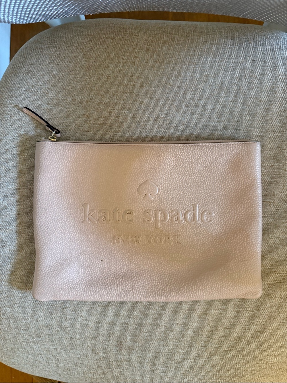 kate spade New York Pebbled Leather Zip Pouch in Light Pink